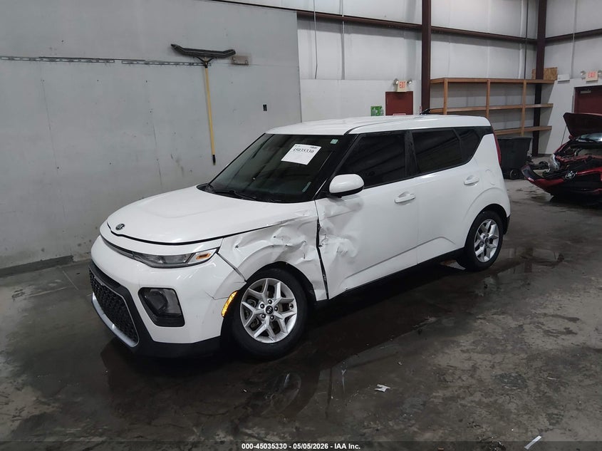 2020 KIA SOUL auction photo 2