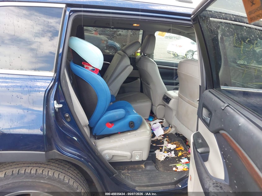 2016 TOYOTA HIGHLANDER HYBRID auction photo 8