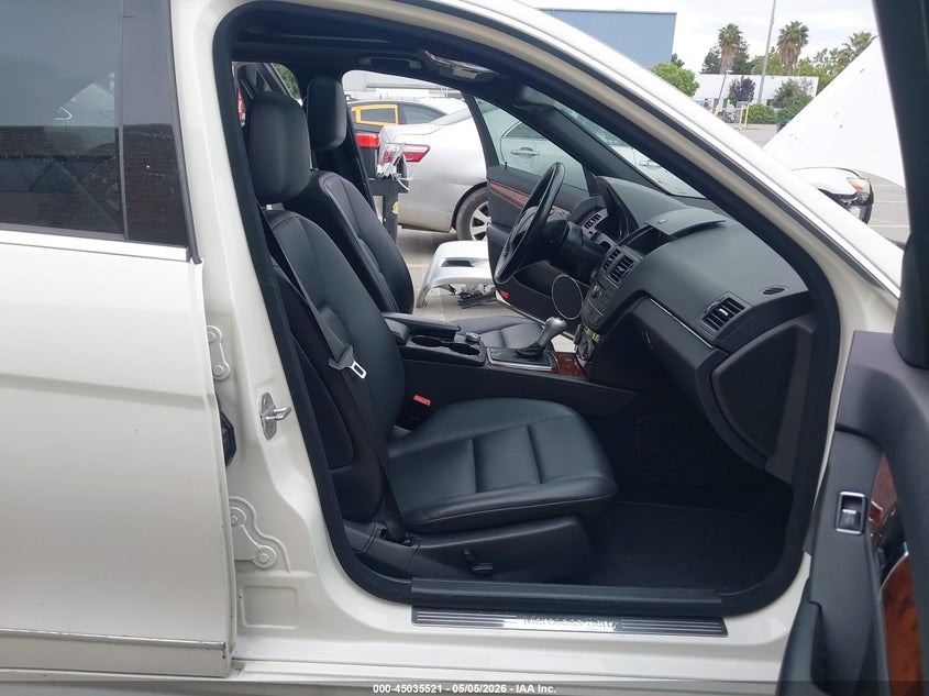 2011 MERCEDES-BENZ C-KLASSE SEDAN 3.0L V-6 DOHC, VVT, 228HP