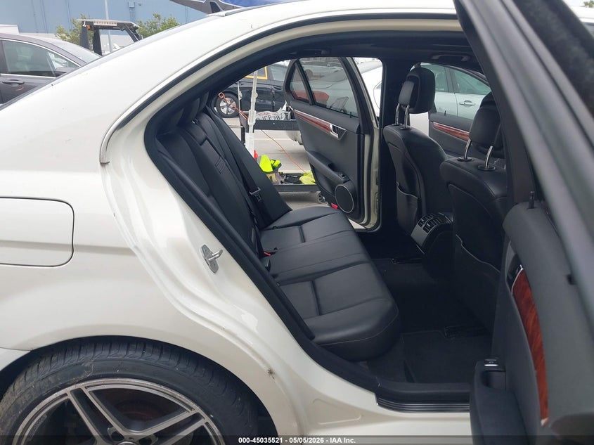 2011 MERCEDES-BENZ C-KLASSE SEDAN 3.0L V-6 DOHC, VVT, 228HP