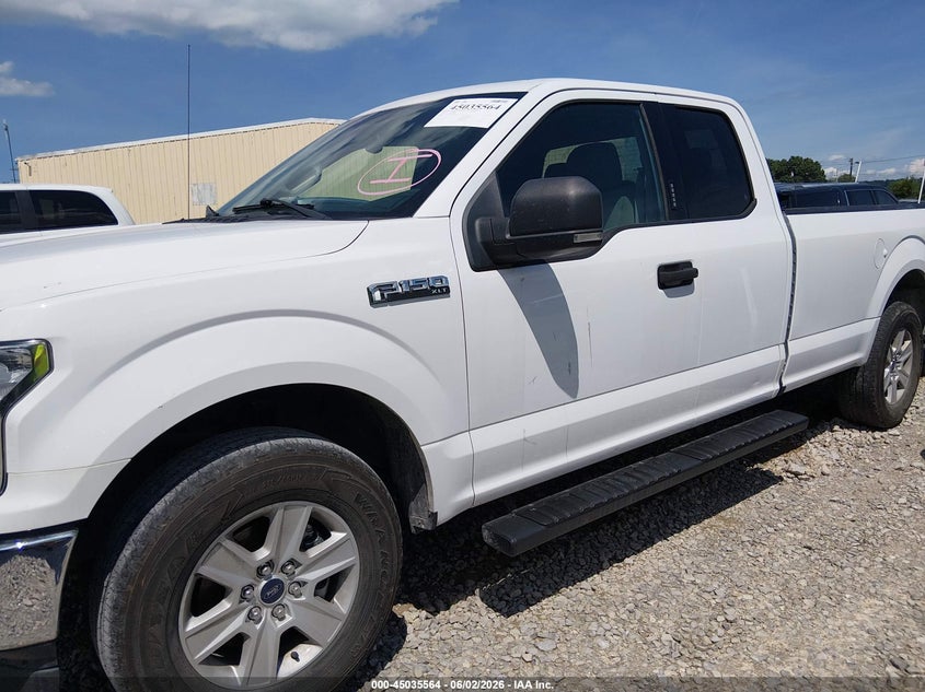 2018 Ford F-150 Xlt 1FTFX1C51JKF08020 photo 1