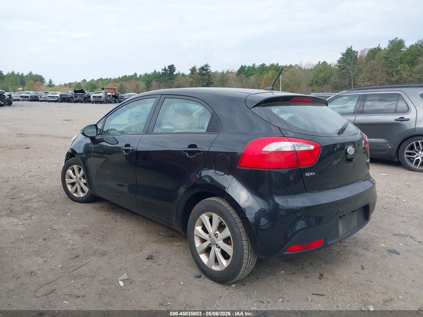2013 KIA RIO auction photo 3