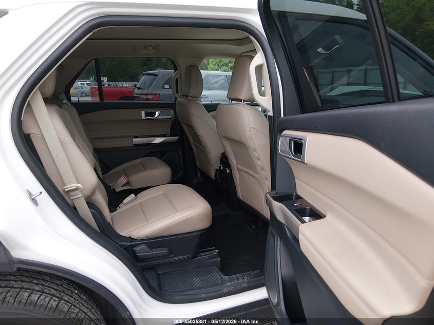 2023 FORD EXPLORER auction photo 8