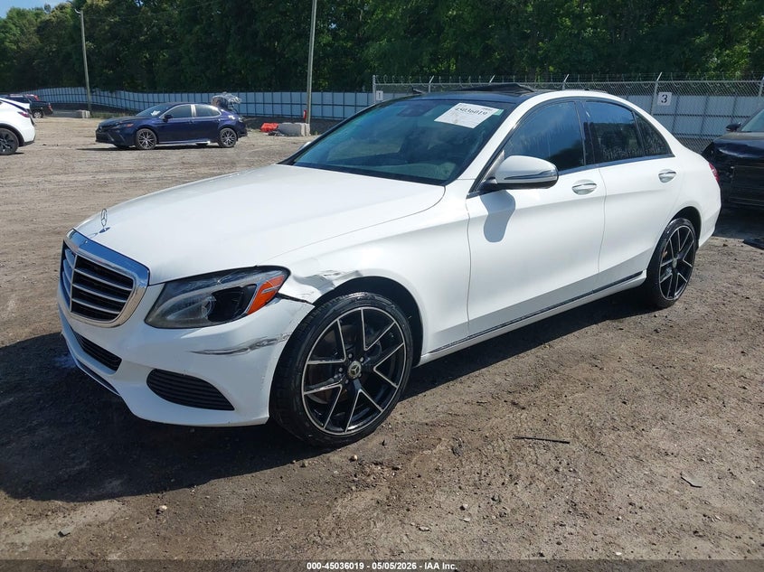 55SWF4KB3HU208111 2017 Mercedes-Benz C 300 Luxury 4matic photo 1
