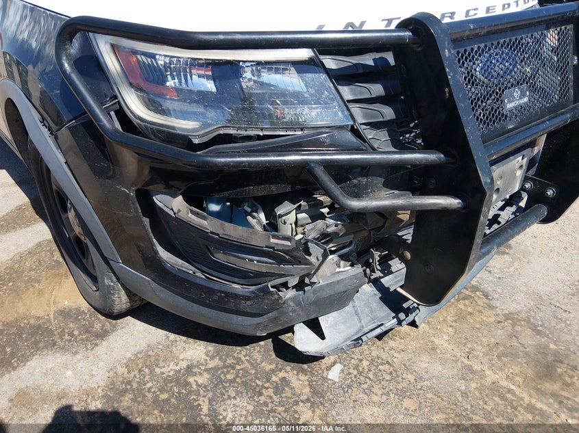 2019 FORD POLICE INTERCEPTOR UTILITY auction photo 6