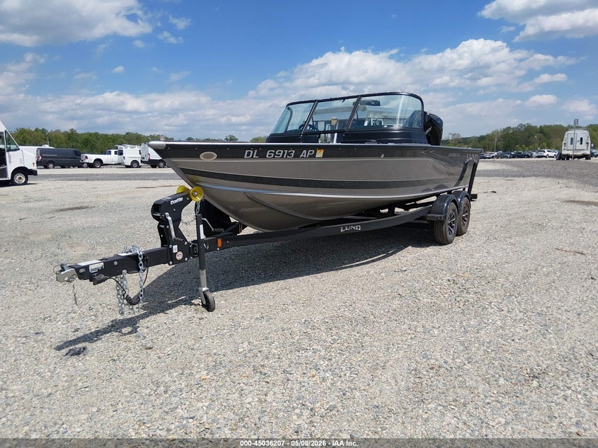 2024 LUND 2025 IMPACT XS auction photo 2