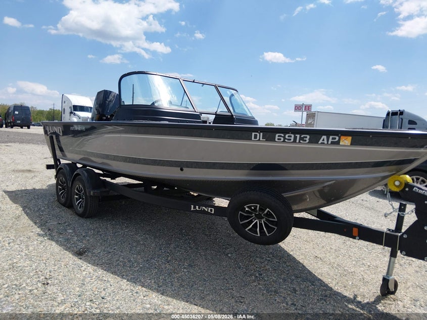 2024 LUND 2025 IMPACT XS auction photo 6