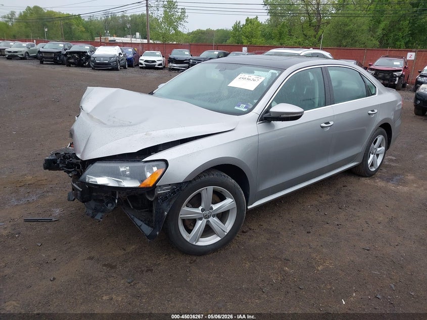 2012 Volkswagen Passat 2.5l Se 1VWBP7A32CC044717 photo 1