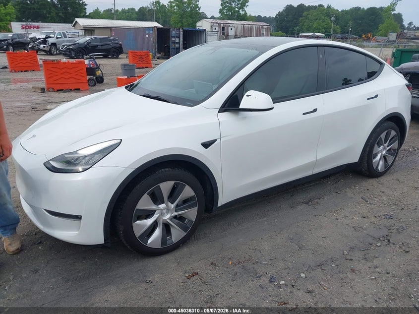 Vin: 5yjygdee1mf124988, lot: 45533827, tesla model y long range dual motor all-wheel drive 20212