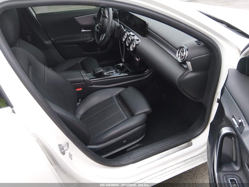 AtlanticExpress - Mercedes-Benz A-Class