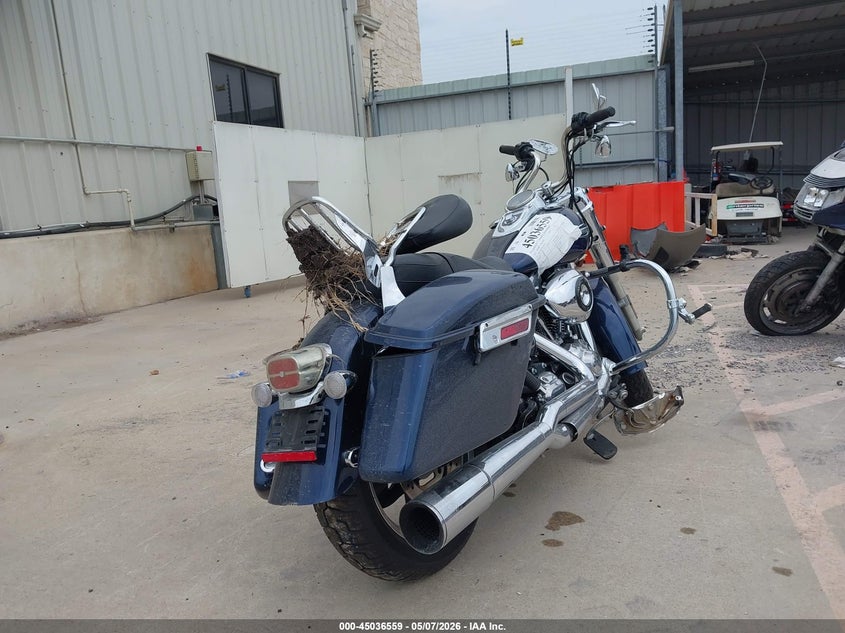 2013 HARLEY-DAVIDSON FLD auction photo 4
