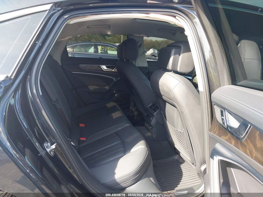 VIN: WAUL2AF2XKN086121 2019 AUDI A6 55 PREMIUM