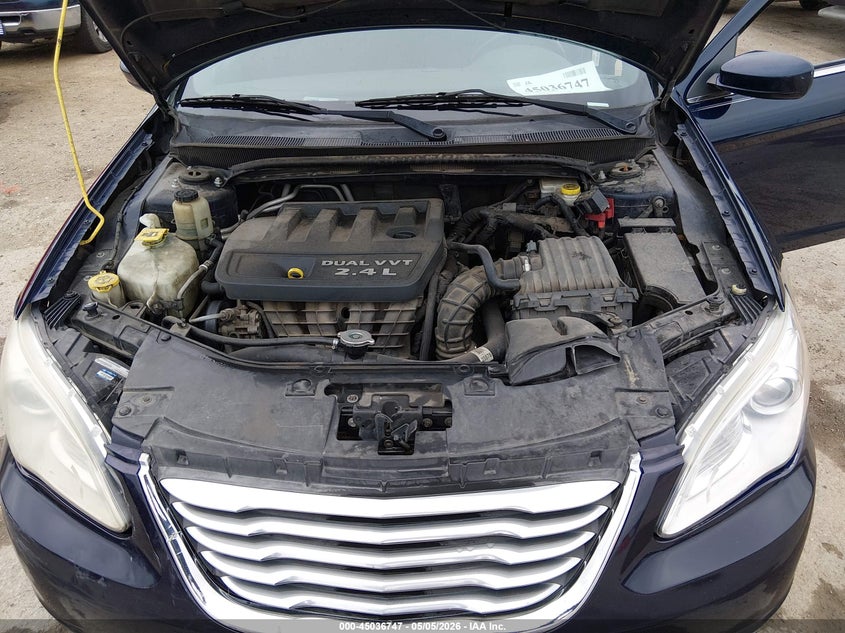 2013 CHRYSLER 200 SEDAN 2.4L I-4 DOHC, VVT, 173HP