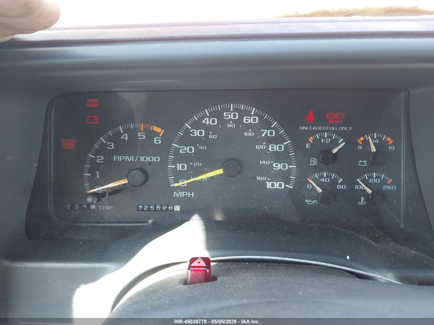 1998 CHEVROLET C1500 auction photo 7