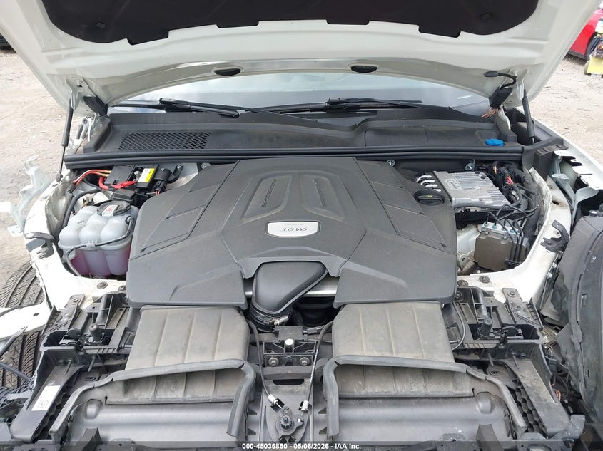 2020 Porsche Cayenne - view 10