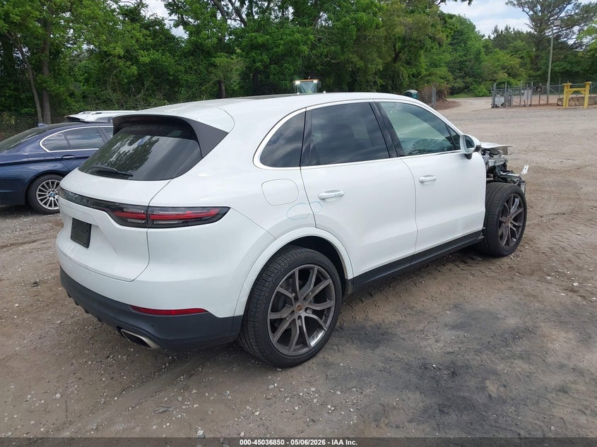 2020 Porsche Cayenne - view 4