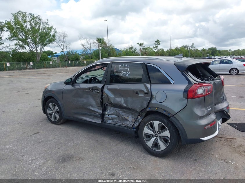 Vin: kndcb3lc4h5070971, lot: 45534488, kia niro lx 20173