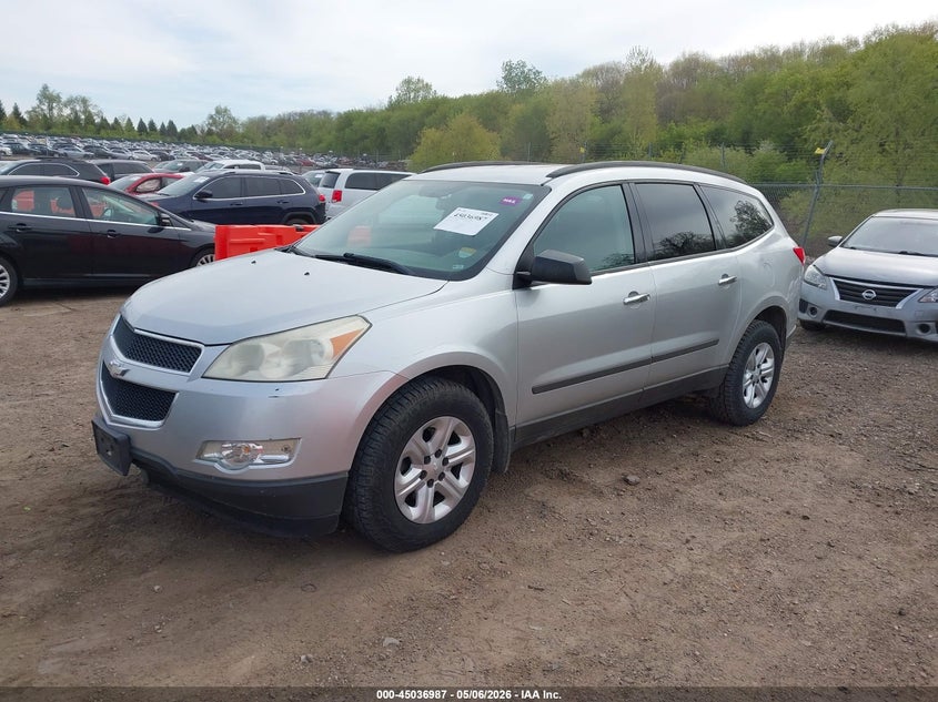 1GNLVEED4AJ261108 2010 Chevrolet Traverse Ls photo 1