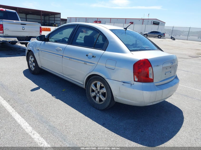 2006 HYUNDAI ACCENT auction photo 3