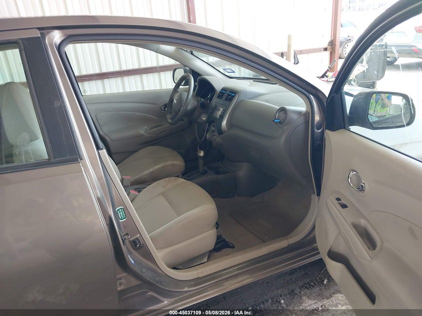 2012 NISSAN VERSA auction photo 5
