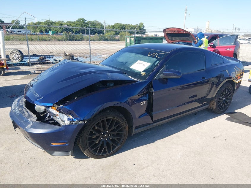 1ZVBP8CH7A5115555 2010 Ford Mustang Gt/Gt Premium photo 1