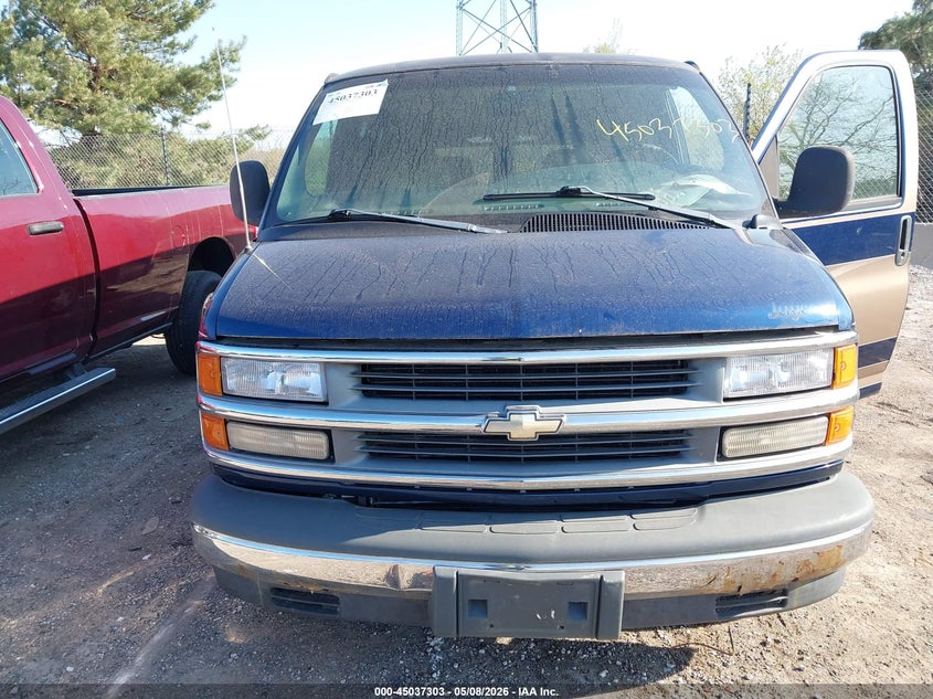 2000 Chevrolet Express Upfitter Pkg. VIN: 1GBFG15R2Y1190168 Lot: 45037303