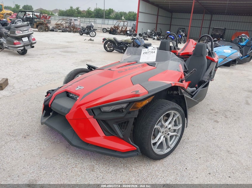 2022 POLARIS SLINGSHOT auction photo 2