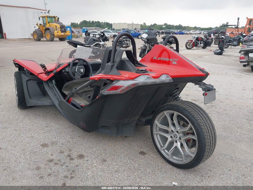 2022 POLARIS SLINGSHOT auction photo 3