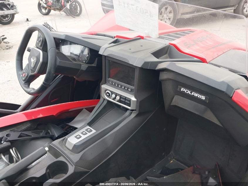 2022 POLARIS SLINGSHOT auction photo 5