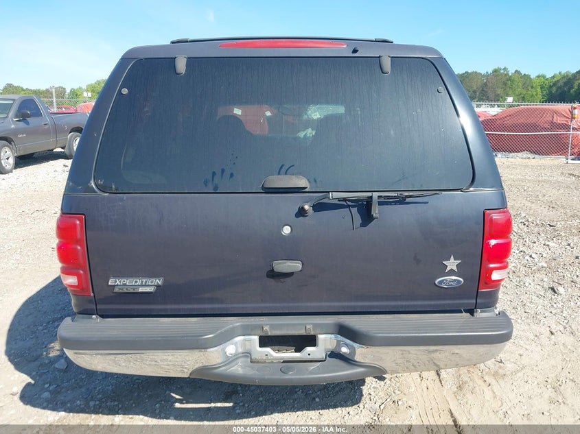 2000 Ford Expedition Xlt VIN: 1FMRU1567YLB93235 Lot: 45037403
