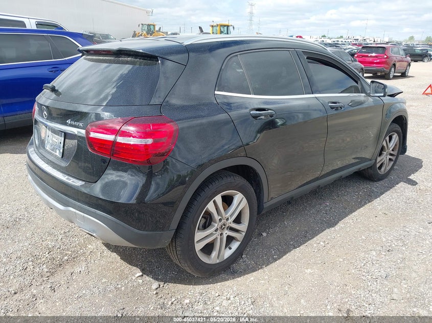 AtlanticExpress - Mercedes-Benz GLA-Class