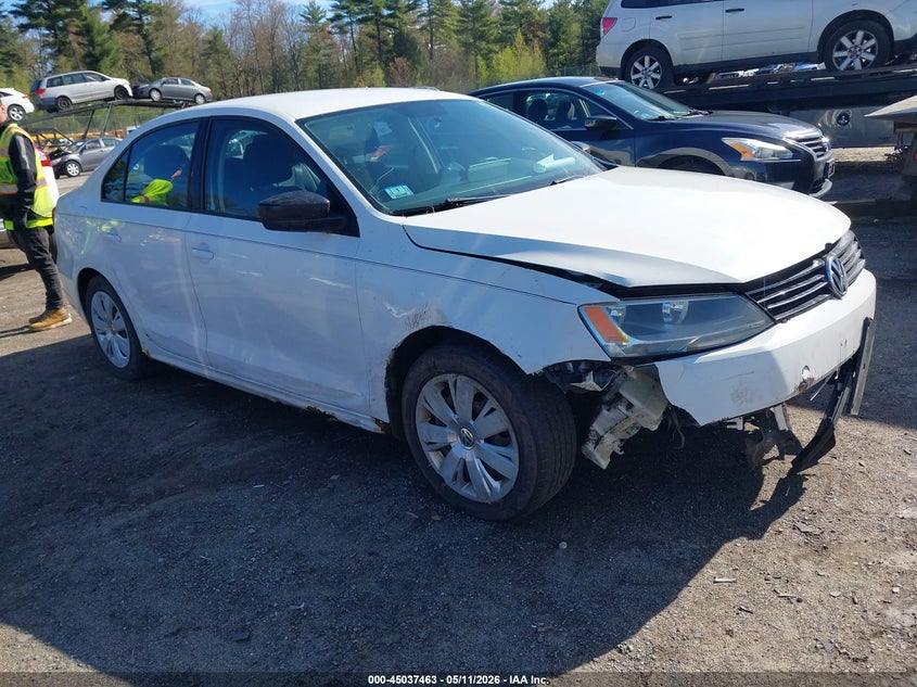2011 VOLKSWAGEN JETTA SEDAN 2.0L I-4 115HP