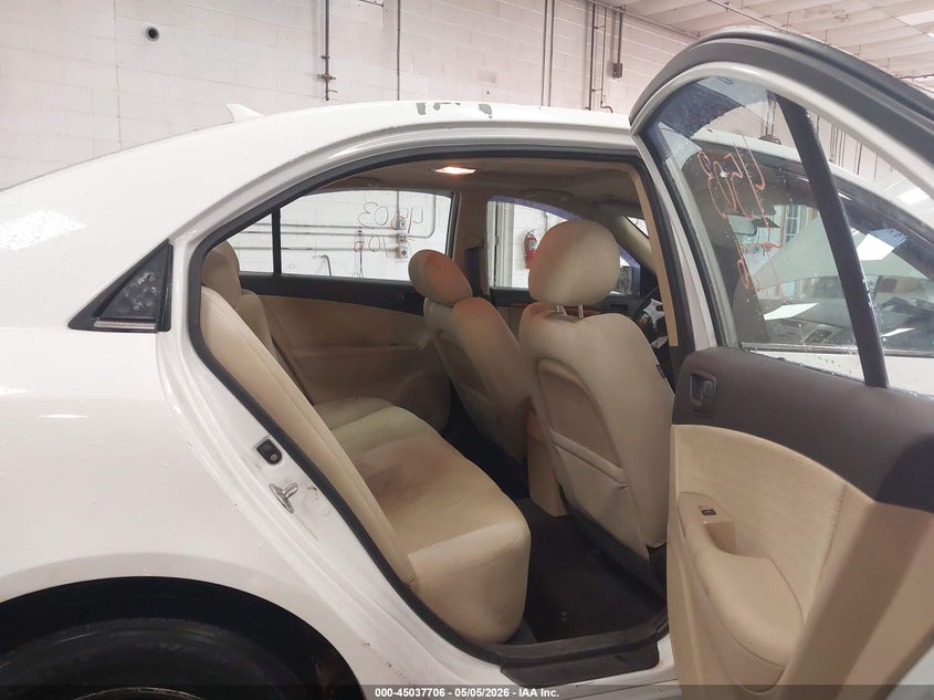 2009 HYUNDAI SONATA auction photo 8