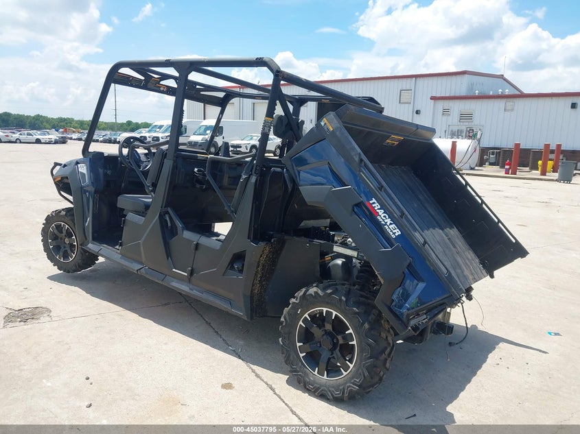 2024 TRACKER OFF ROAD 800 SX LE C auction photo 3
