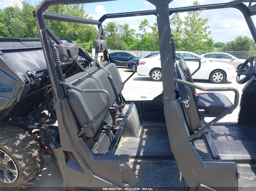 2024 TRACKER OFF ROAD 800 SX LE C auction photo 8