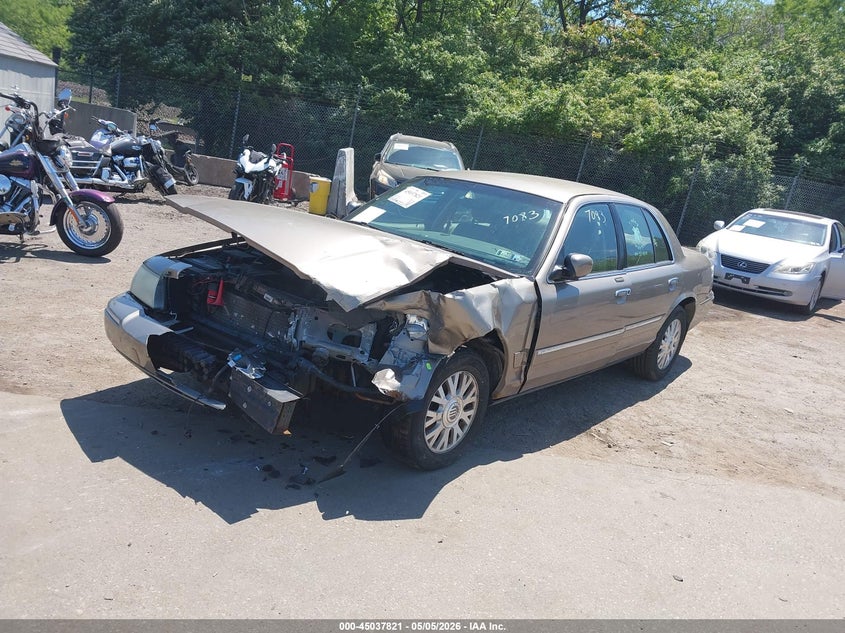 2003 MERCURY GRAND MARQUIS auction photo 2