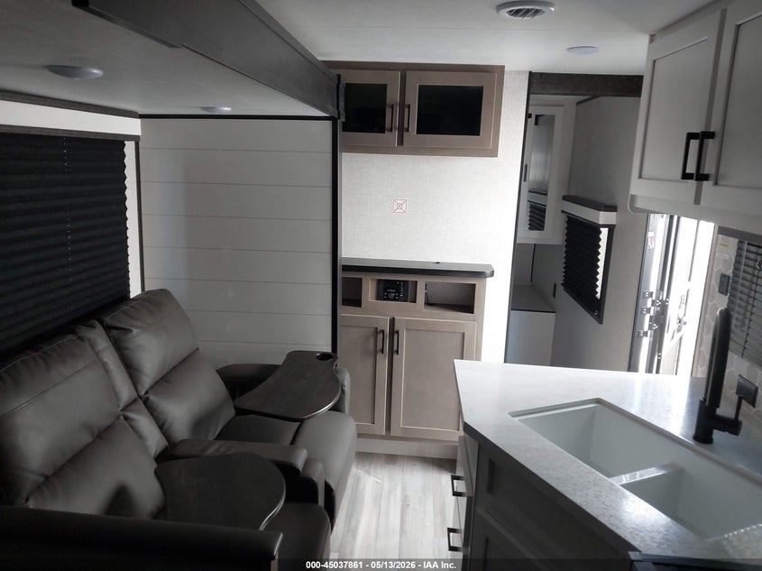 2024 JAYCO JAY FLIGHT auction photo 8