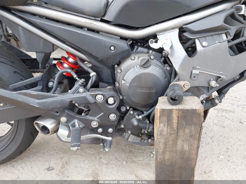 2011 Yamaha Fz6 R VIN: JYARJ18E3BA007589 Lot: 45038288