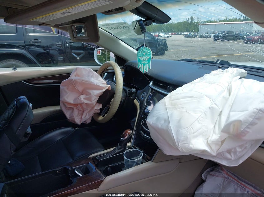 2017 CADILLAC XTS auction photo 5