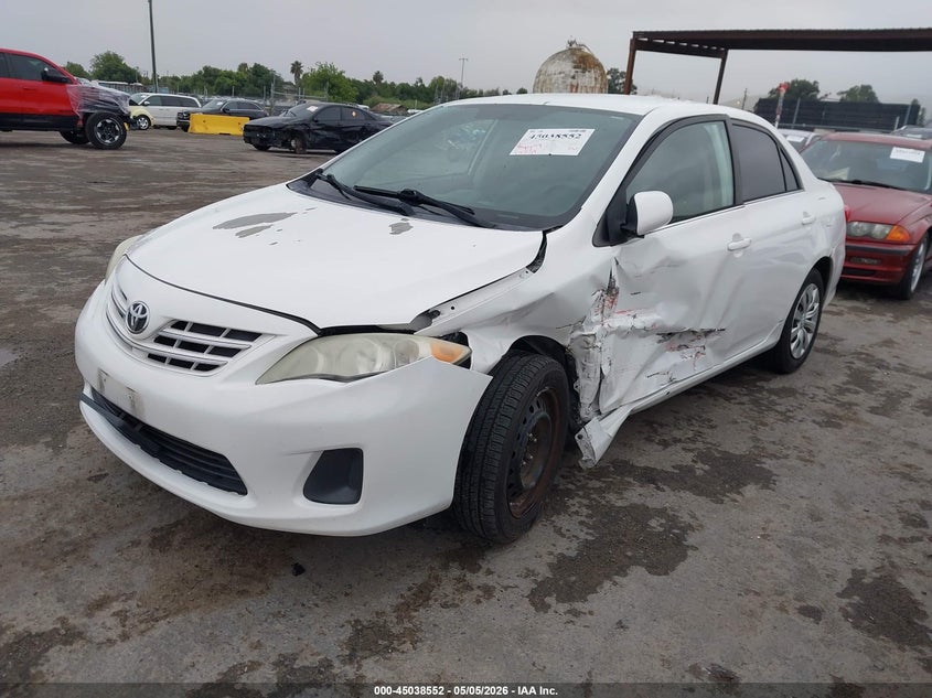 2013 Toyota Corolla Le 5YFBU4EE2DP135114 photo 1