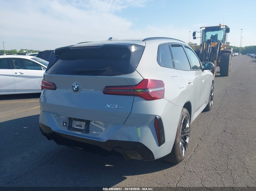 2025 BMW X3 30 XDRIVE — Photo 4
