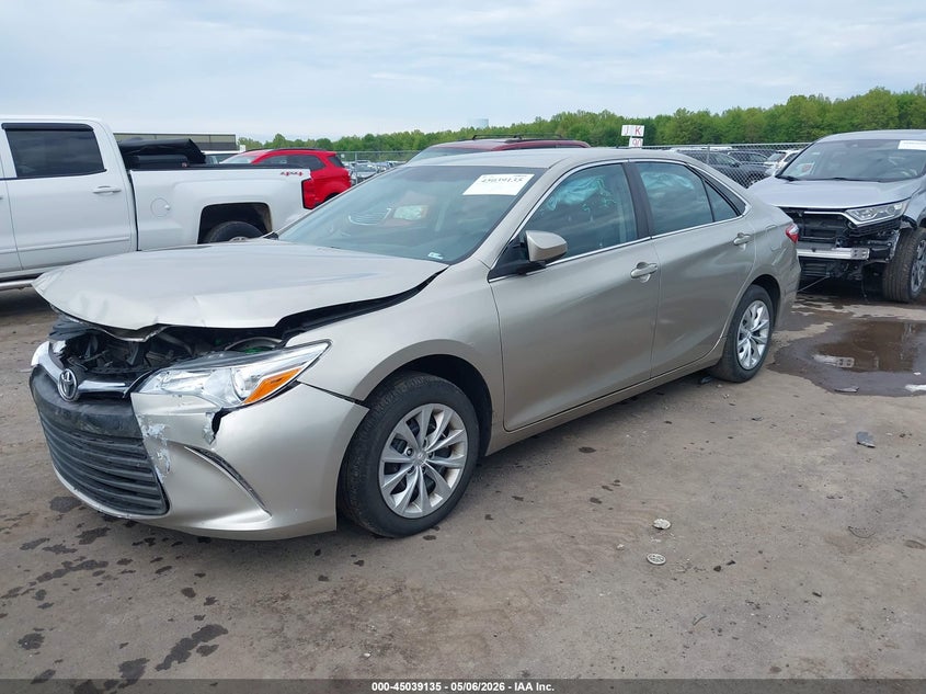 2017 Toyota Camry Le 4T1BF1FK8HU645971 photo 1