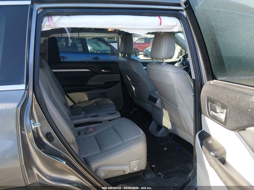 AtlanticExpress - Toyota Highlander