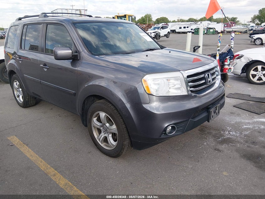 HONDA PILOT 2015. Lot# 45039348. VIN 5FNYF4H54FB007097. Photo 1