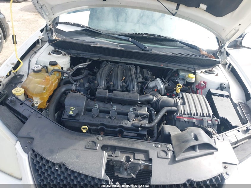 2010 Chrysler Sebring Limited VIN: 1C3CC5FD9AN194547 Lot: 45039455