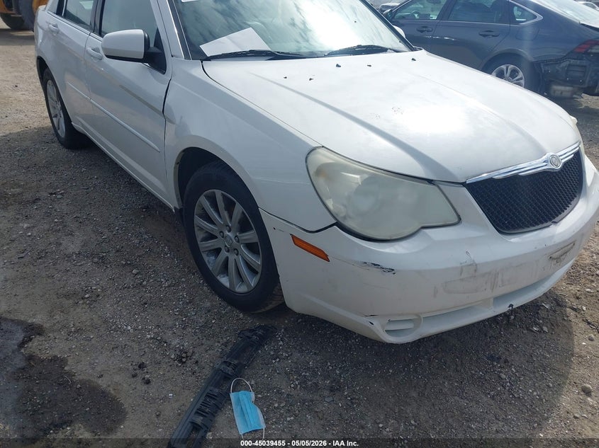 2010 Chrysler Sebring Limited VIN: 1C3CC5FD9AN194547 Lot: 45039455