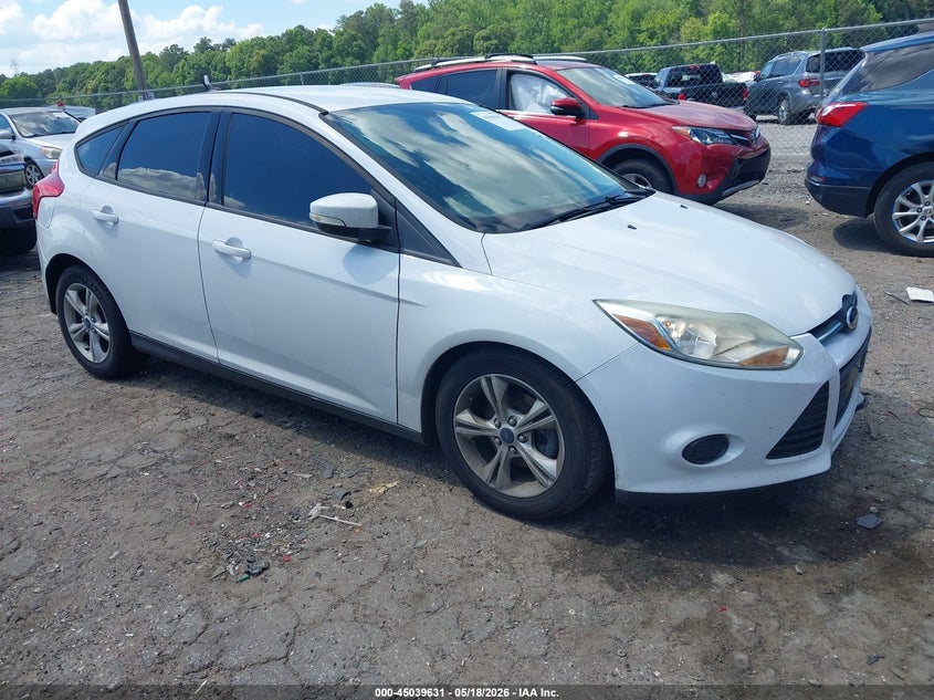 Vin: 1fadp3k29el415844, lot: 45537148, ford focus se 2014 img_1