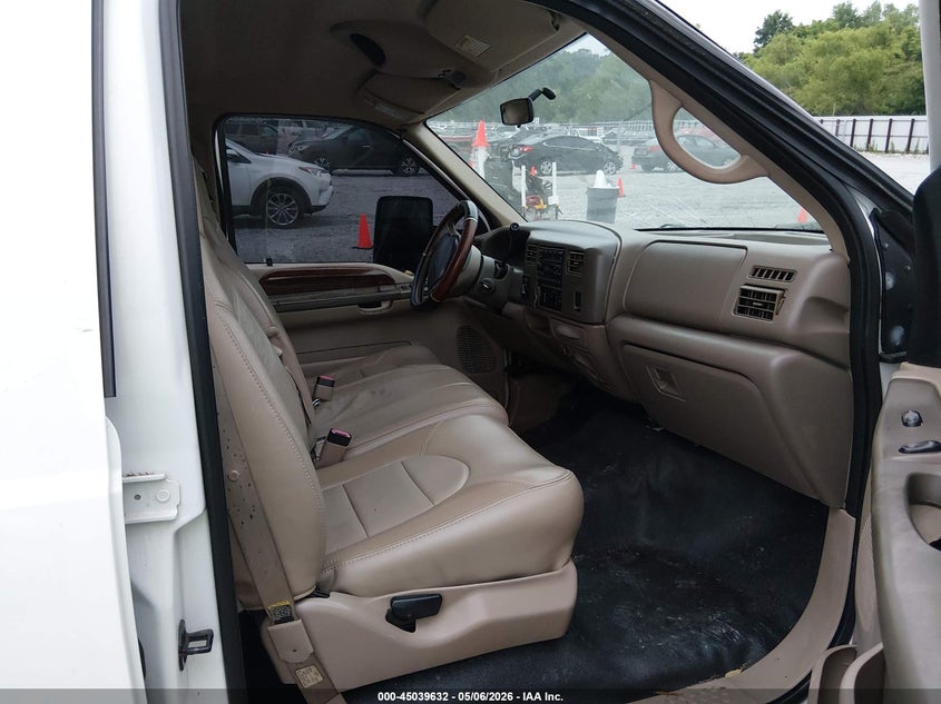 2000 FORD F-250 auction photo 5