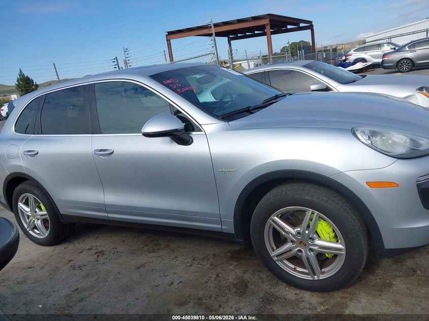 2016 Porsche Cayenne E-Hybrid S VIN: WP1AE2A20GLA61051 Lot: 45039810