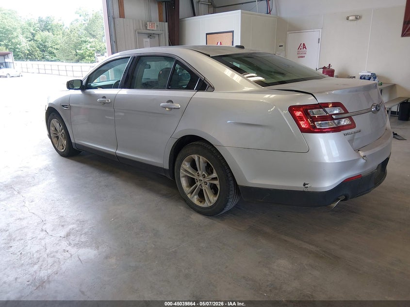 Vin: 1fahp2d8xjg134281, lot: 45537381, ford taurus se 20183